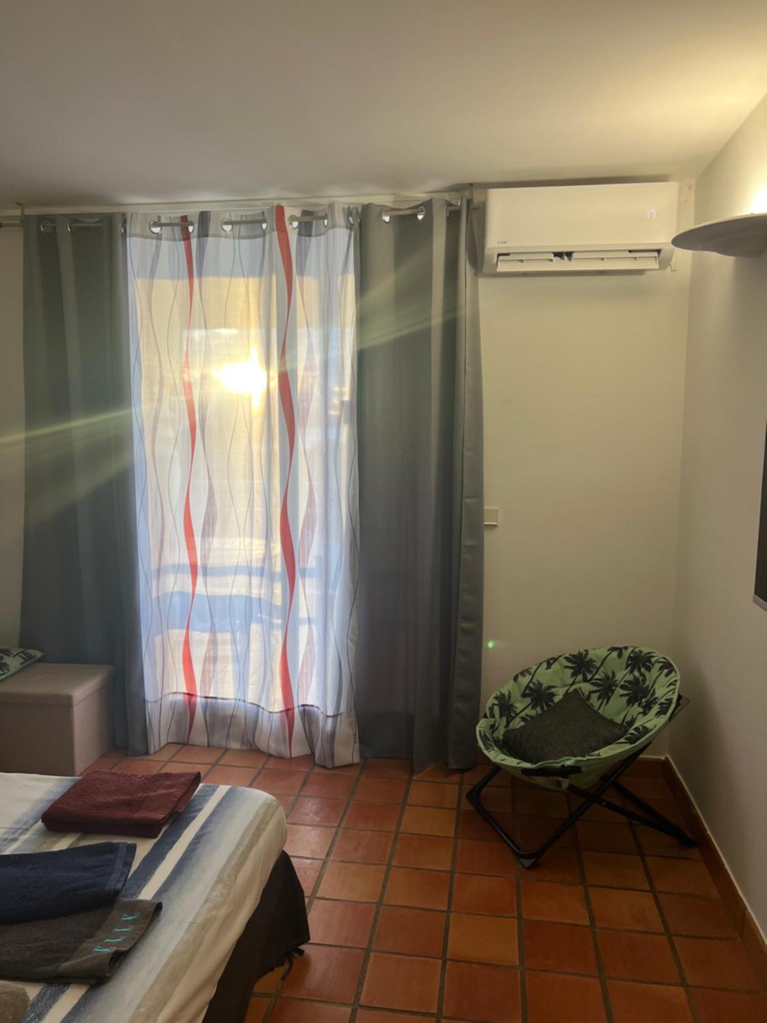 Ananas Premium - Sejour Detente T2 Vue Mer Avec Balcon Prive A Tartane Ла-Трините Экстерьер фото